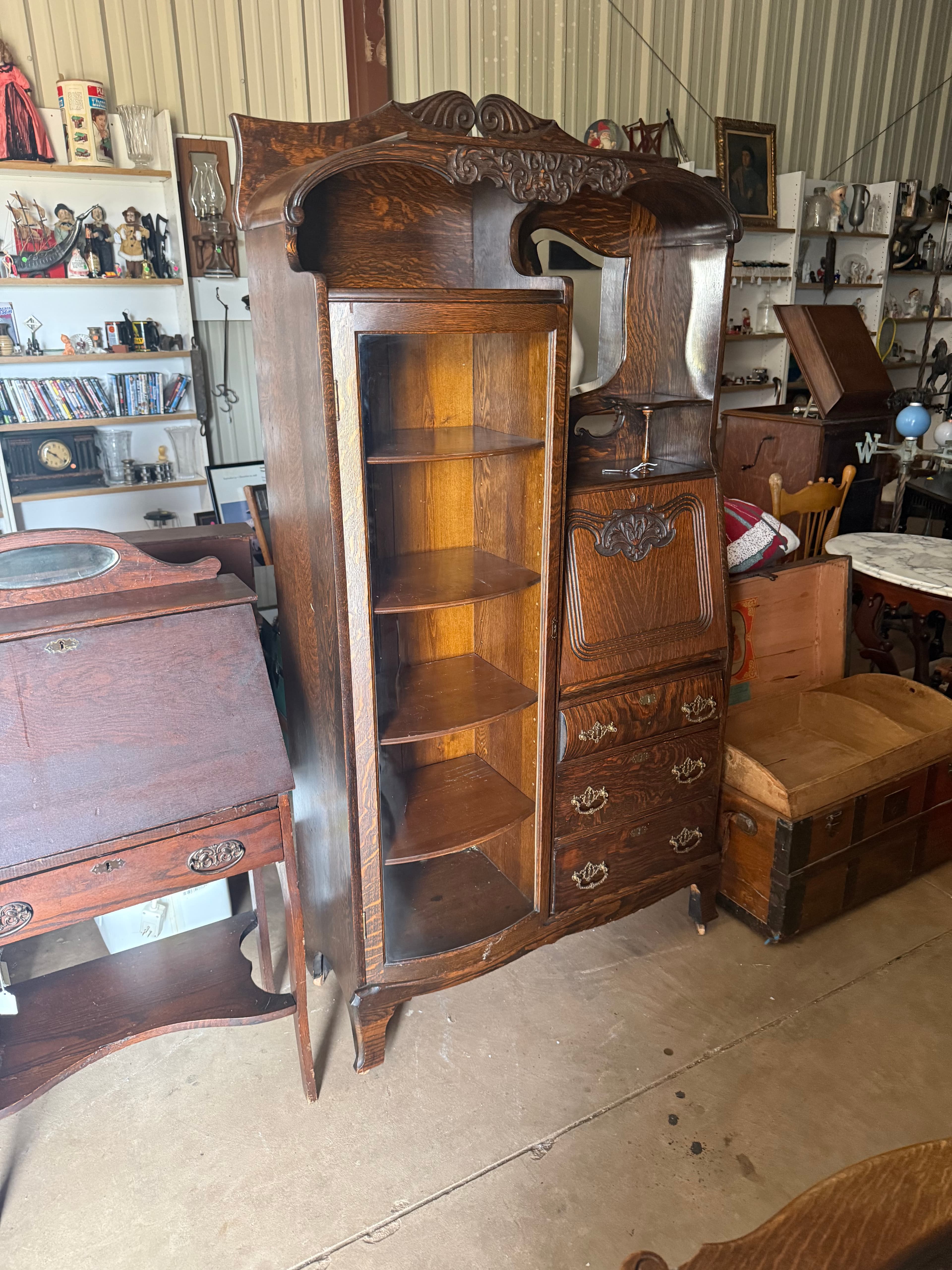 Victorian Secretary Nice