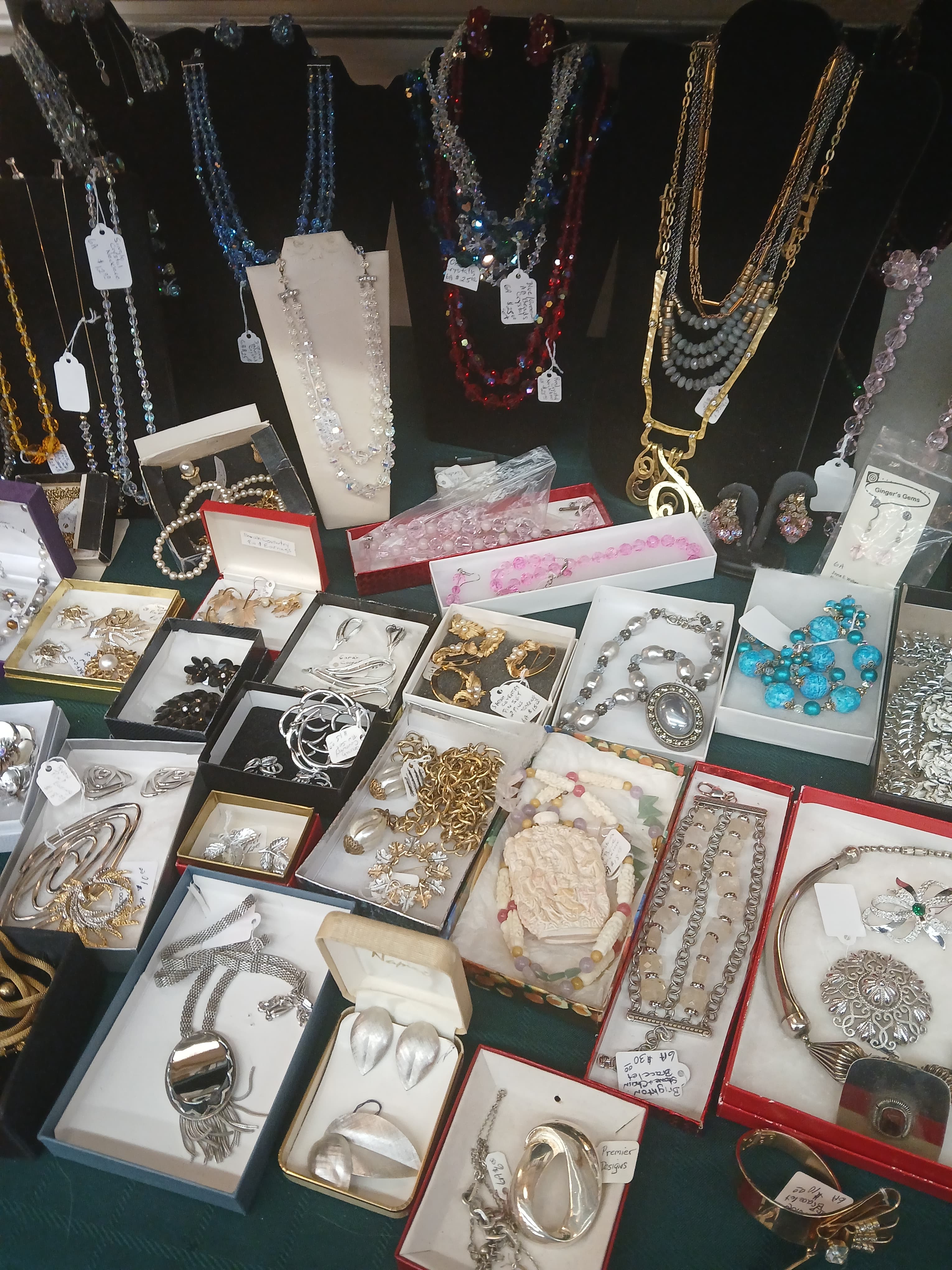 Vintage Jewelry