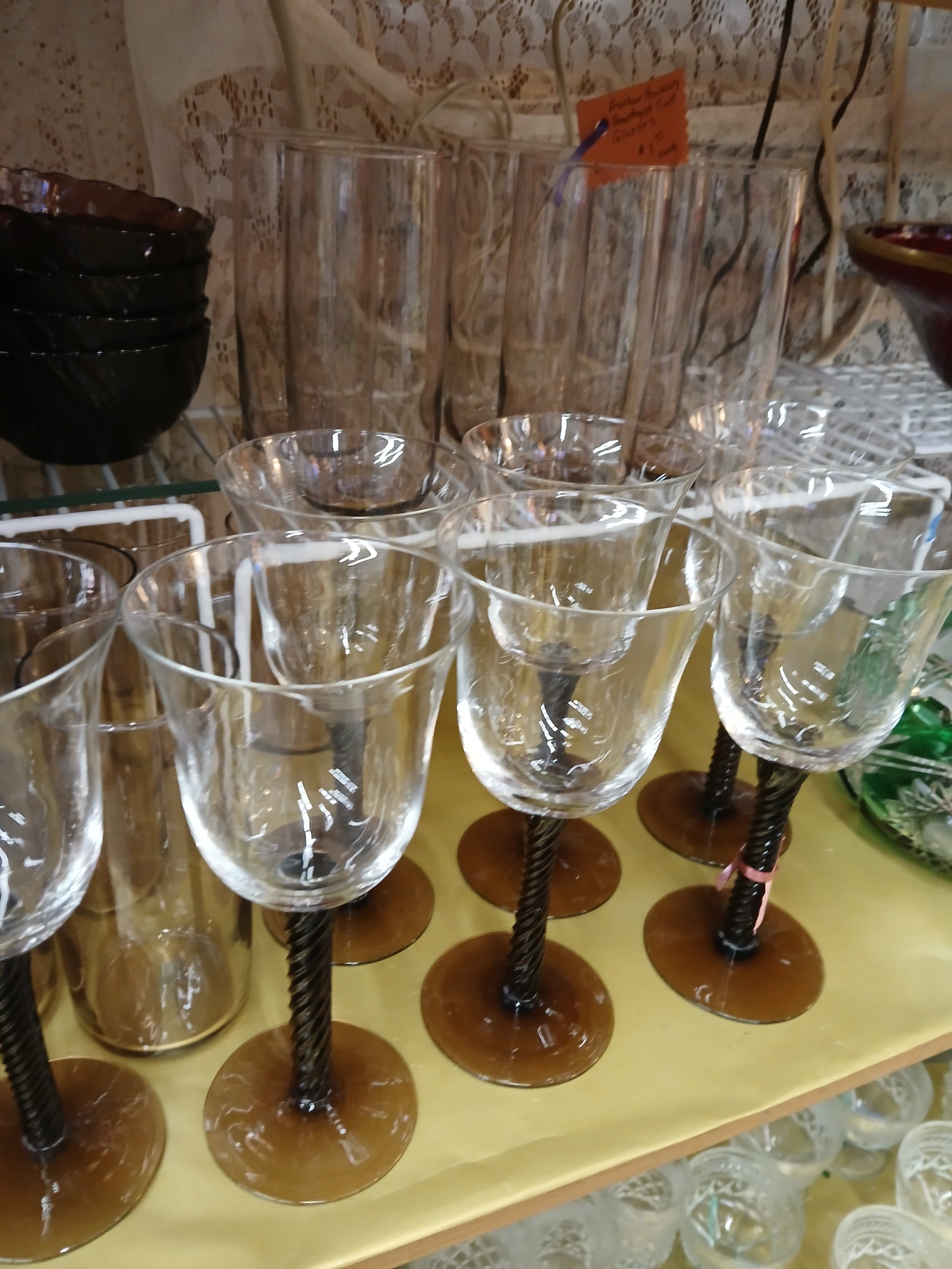 Dinnerware photo 2